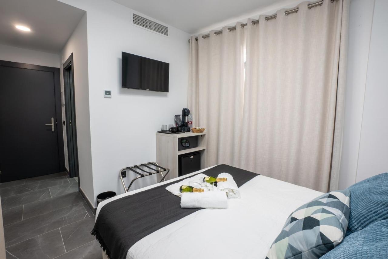 Nerja-Centro-Jacuzzi- Mirador De La Ermita- Adults Recommended Hotel Ngoại thất bức ảnh