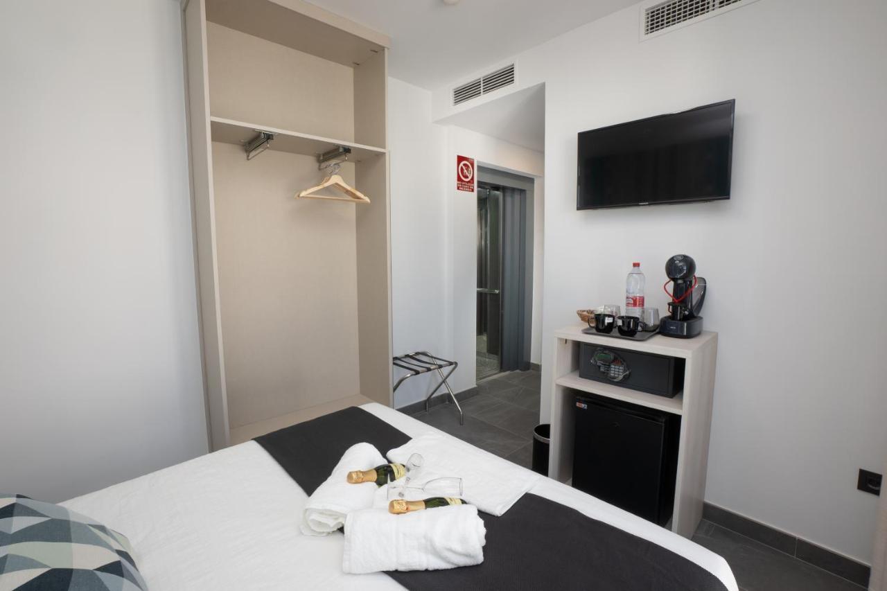 Nerja-Centro-Jacuzzi- Mirador De La Ermita- Adults Recommended Hotel Ngoại thất bức ảnh