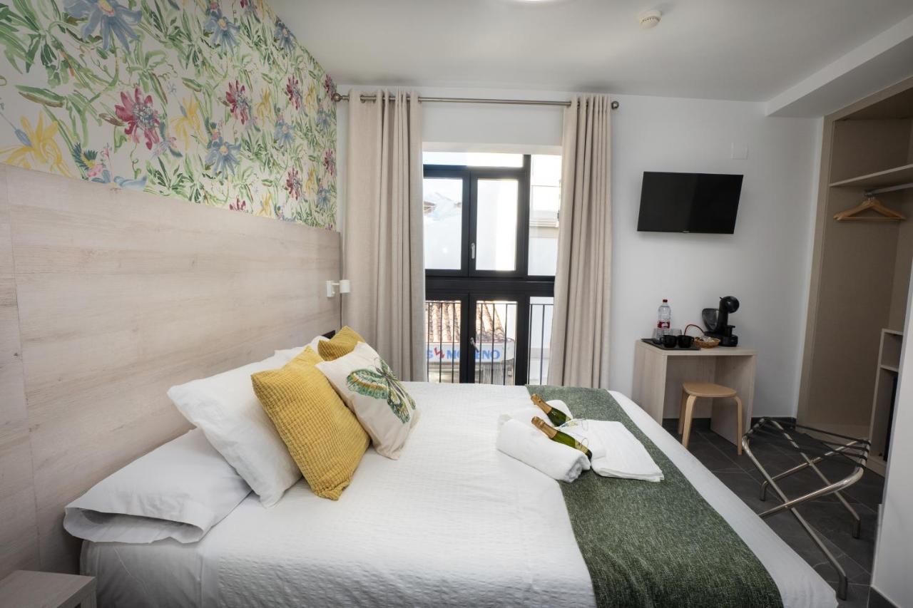 Nerja-Centro-Jacuzzi- Mirador De La Ermita- Adults Recommended Hotel Ngoại thất bức ảnh