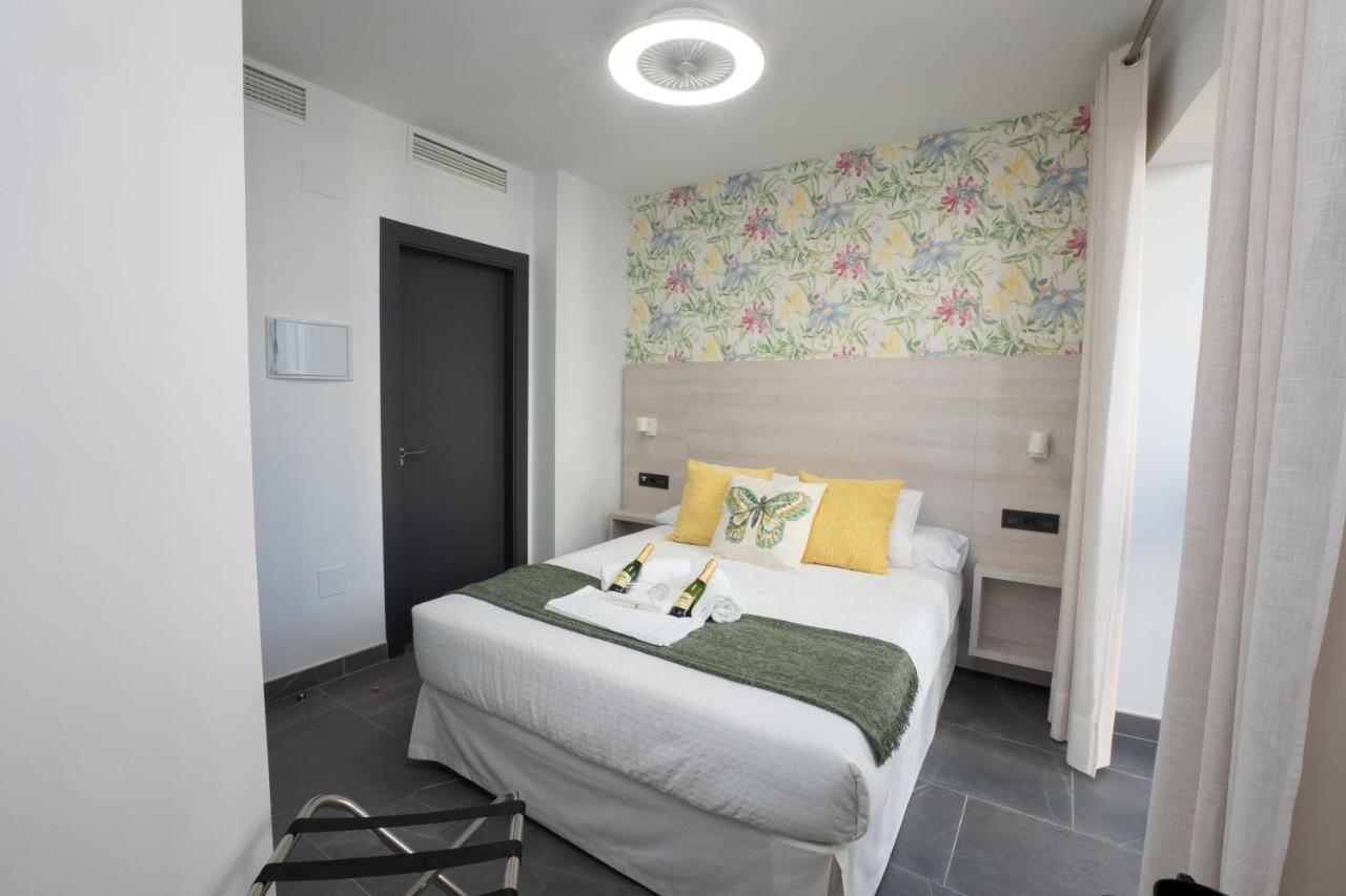 Nerja-Centro-Jacuzzi- Mirador De La Ermita- Adults Recommended Hotel Ngoại thất bức ảnh