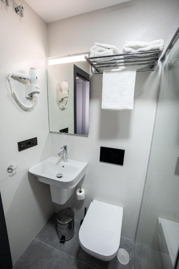 Nerja-Centro-Jacuzzi- Mirador De La Ermita- Adults Recommended Hotel Ngoại thất bức ảnh